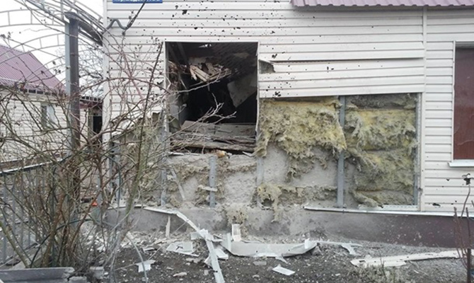 Обстрелы Авдеевки продолжаются, поврежден участок железной дороги, - ГСЧС