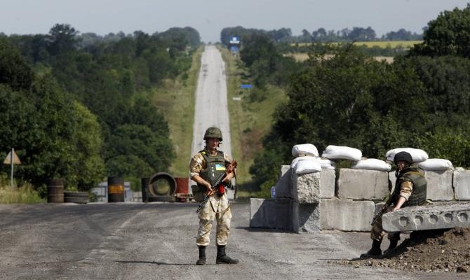 ТКГ призвала стороны конфликта на Донбассе отвести вооружение на линию 2014 года