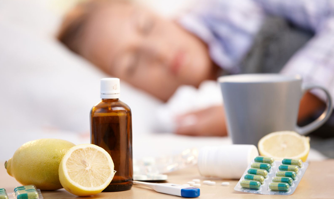 Более 40% украинцев одалживают деньги на лечение