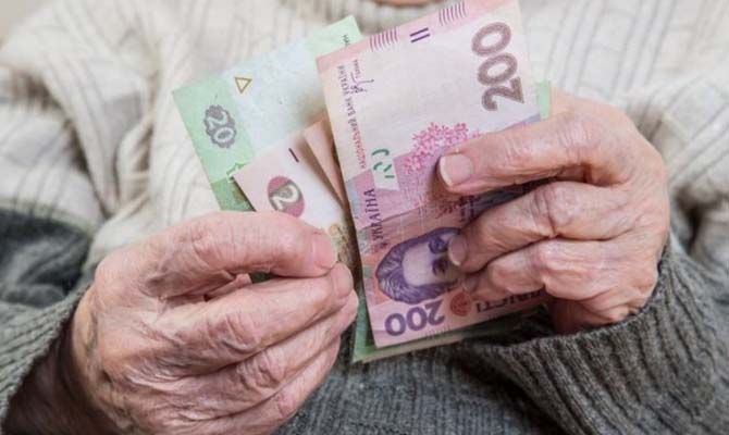 В Украине могут ввести дополнительный пенсионный налог