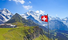 Швейцария сегодня проводит три референдума