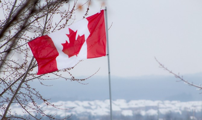 Порошенко призвал Раду к скорейшей ратификации ЗСТ с Канадой