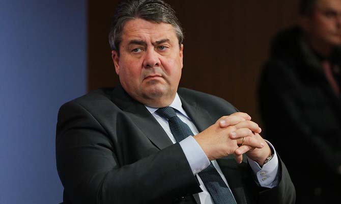 Глава МИД Германии посетит Украину