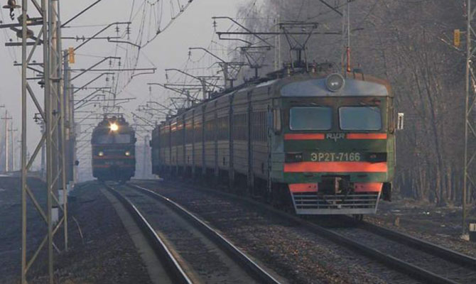 На железнодорожном транспорте с начала года погибли 53 человека