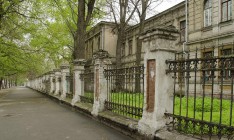 Военный госпиталь в Днепре возвращен в госсобственность