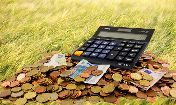 Налоговиков обязали вернуть украинским аграриям старые долги