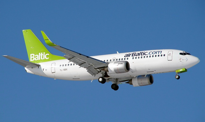 airBaltic возобновила полеты из Риги в Одессу