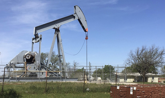 «Укрнафта» остановила добычу на одном из месторождений