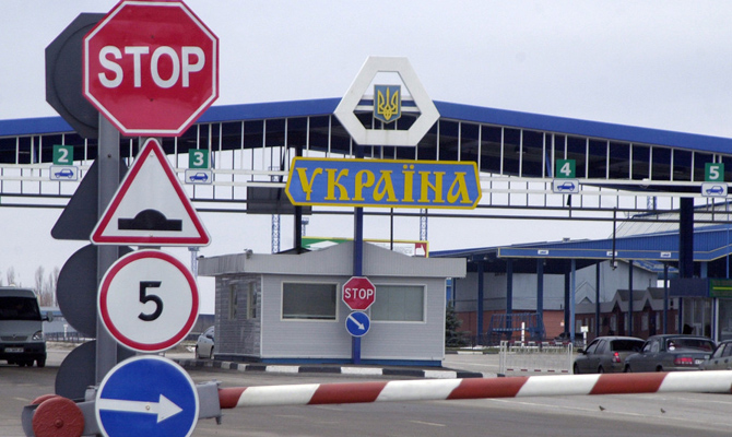 РФ сосредоточила вдоль украинской границ около 43 тыс. военных