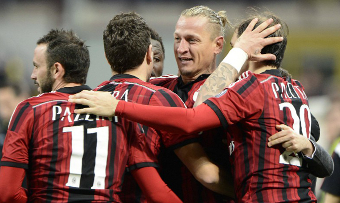 Берлускони продал ФК «Милан» китайцам