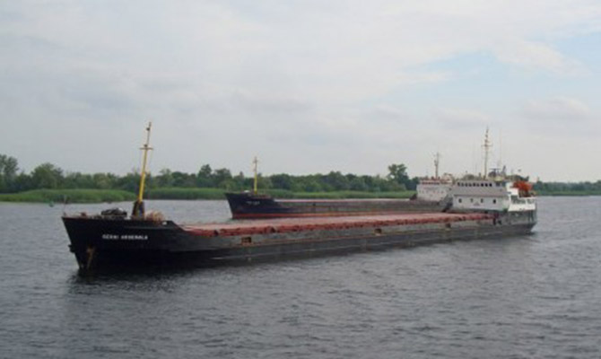 Судно с украинцами затонуло в Черном море