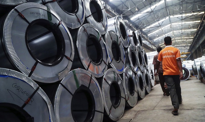 Трамп инициировал введение спецпошлин на импорт стали в США