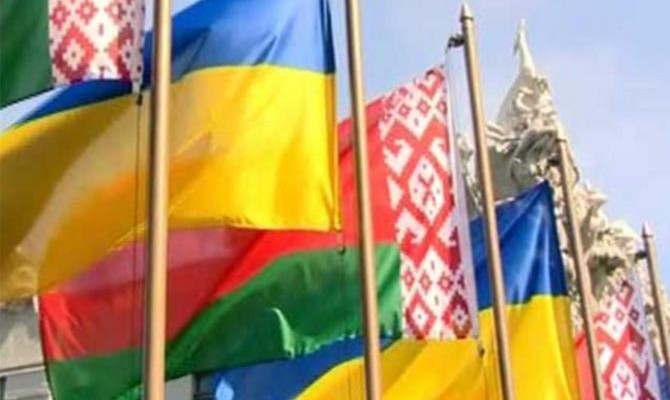 Порошенко: Товарооборот между Украиной и Беларусью вырос на 40%