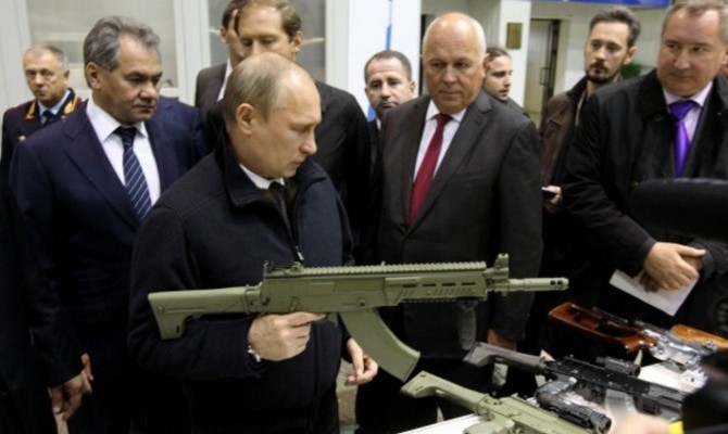 Bloomberg: Россия очень не вовремя для нее теряет объемы экспорта оружия