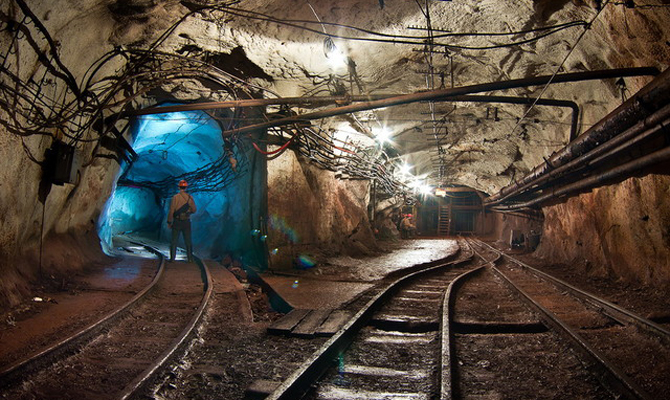 В Кривом Роге шахтеры протестуют из-за низкой зарплаты