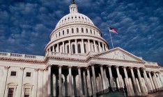 Сенат США одобрил выделение Украине $560 млн финпомощи