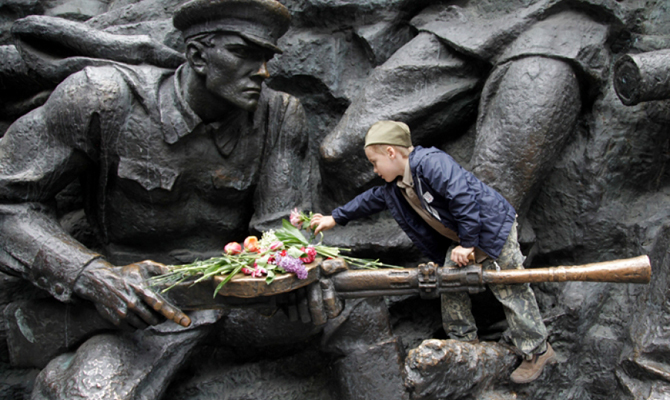 В Херсоне впервые отменили военный парад ко Дню Победы