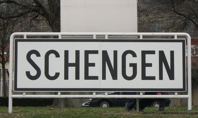 Европейский совет рекомендовал продлить на 6 месяцев погранконтроль внутри Шенгена