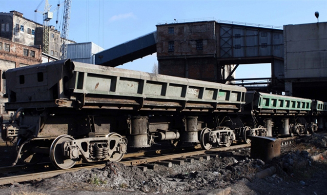 Украина ввела санкции против российских поставщиков дефицитного антрацита