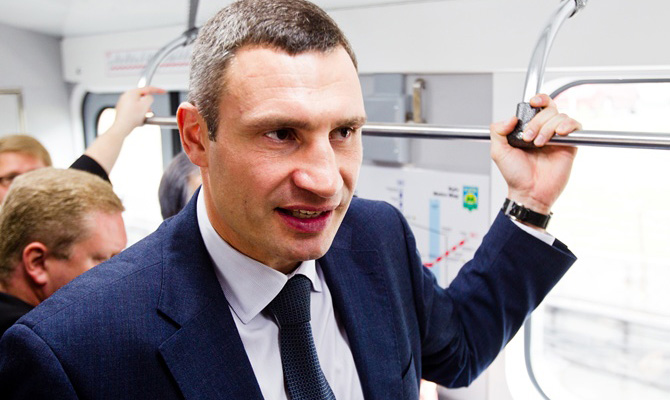 Кабмин установил оклады мэрам городов-миллионников