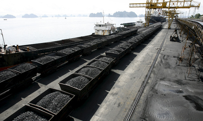 Луценко признал схему Роттердам+ «мафиозной угрозой»