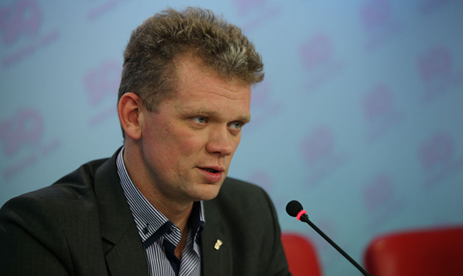 Предшественник Кутового о его отставке: Парень был не на своем месте