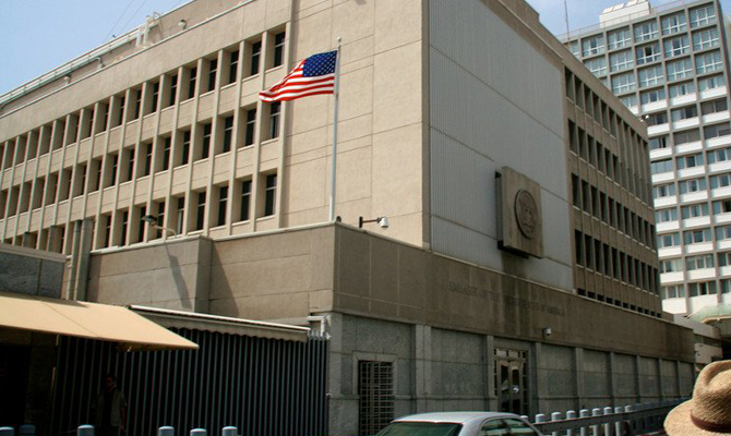 Трамп отложил перенос посольства в Иерусалим