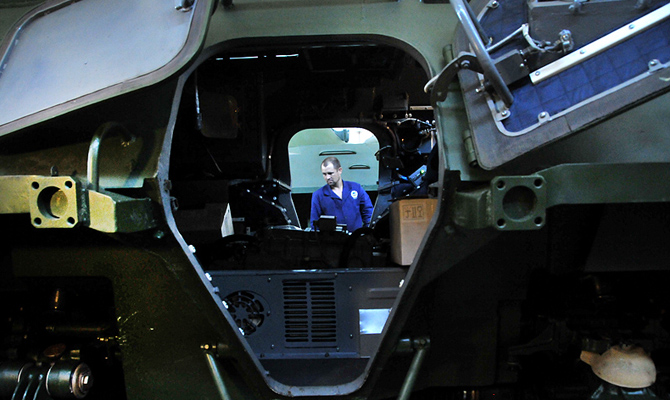 Кабмин разрешил пересматривать цены на продукцию оборонного заказа