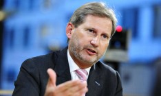 Еврокомиссар назвал условия отмены санкций против РФ