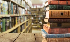 Госкомтелерадио предоставил первые 100 разрешений на ввоз книг из РФ