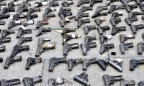 Порошенко одобрил уголовное наказание за контрабанду деталей оружия