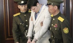Осужденного в КНДР американского студента возвращают домой, но в коме, - СМИ
