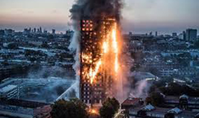 Пожар в Лондоне: минимум 65 человек считаются пропавшими без вести