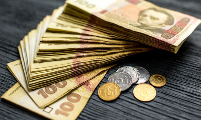 Реальная зарплата в Украине возросла на 20,4%, - Госстат