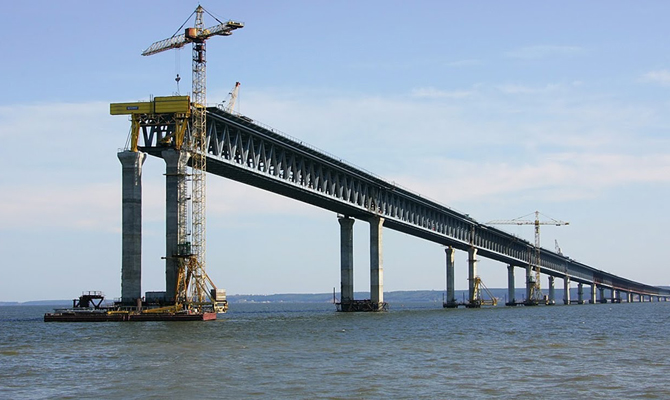 Украина потребует компенсацию ущерба из-за строительства Керченского моста