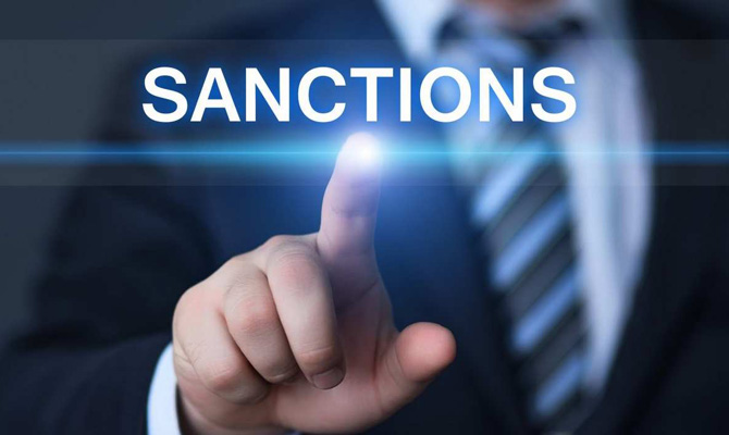 ЕС расширил санкции против Сирии за использование химического оружия