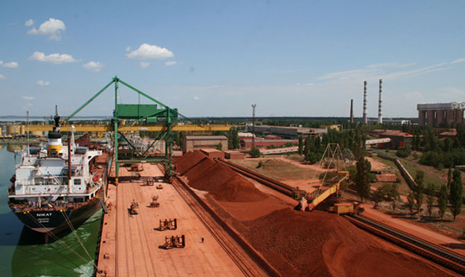 ФГИ пролонгировал «Русалу» сроки аренды порта с нарушениями, - СМИ