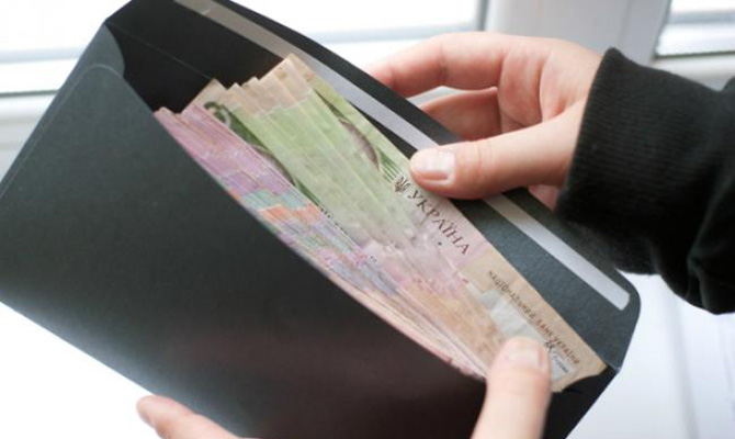 Средняя зарплата превысит 7 тыс. грн в июле, - Гройсман