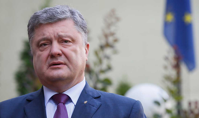Командировки Порошенко обошлись в 11 миллионов