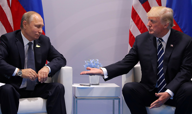 Трамп подписал закон о введении новых санкций против России