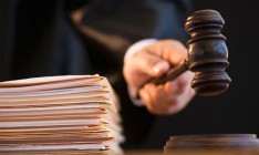 Порошенко перевел ряд судей из Донбасса на подконтрольную территорию