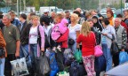 Около 20 тыс. переселенцев из Донбасса проживают в Беларуси, - посол