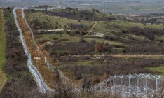 Болгария использует войска для охраны на границе с Турцией