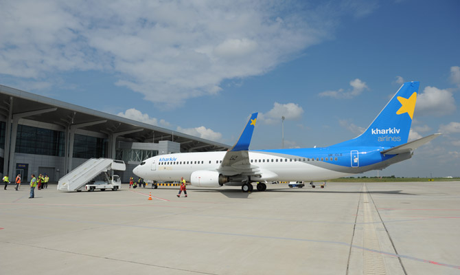 СБУ поймала на взятках руководителей полиции аэропорта «Харьков»