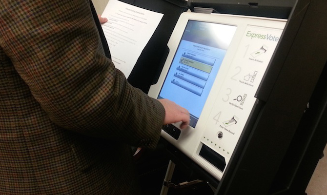 В США произошла утечка личных данных 1,8 млн избирателей