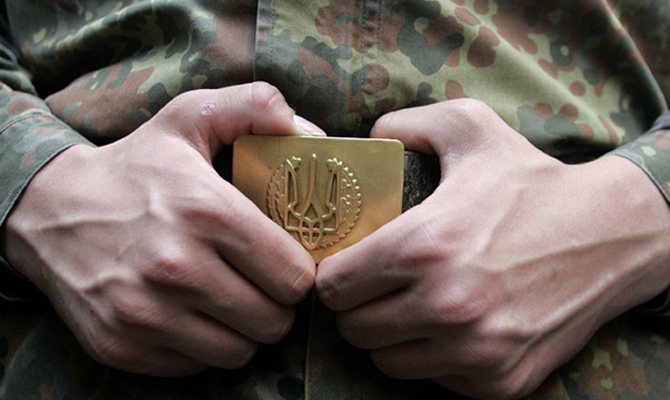 В Минобороны рассказали, сколько человек подписали контракт с ВСУ в 2017 году