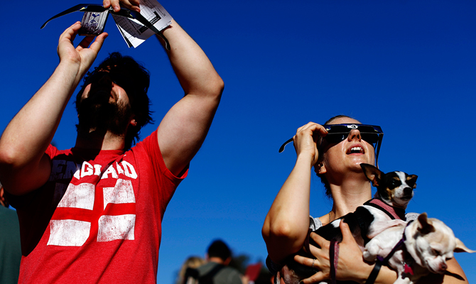 Компании США потеряют почти $700 млн из-за солнечного затмения