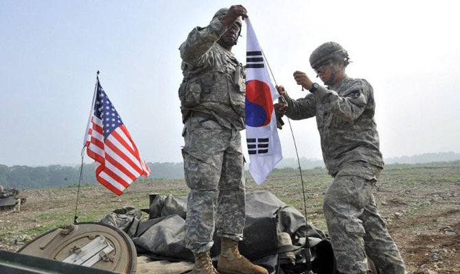 США и Южная Корея начинают военные учения