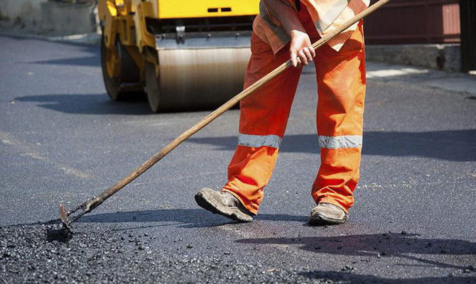 Годовой план по ремонту дорог выполнен на 10%