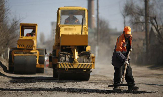 Бюджет на проведение дорожных работ уже превысил 20 млрд гривен, - Гройсман